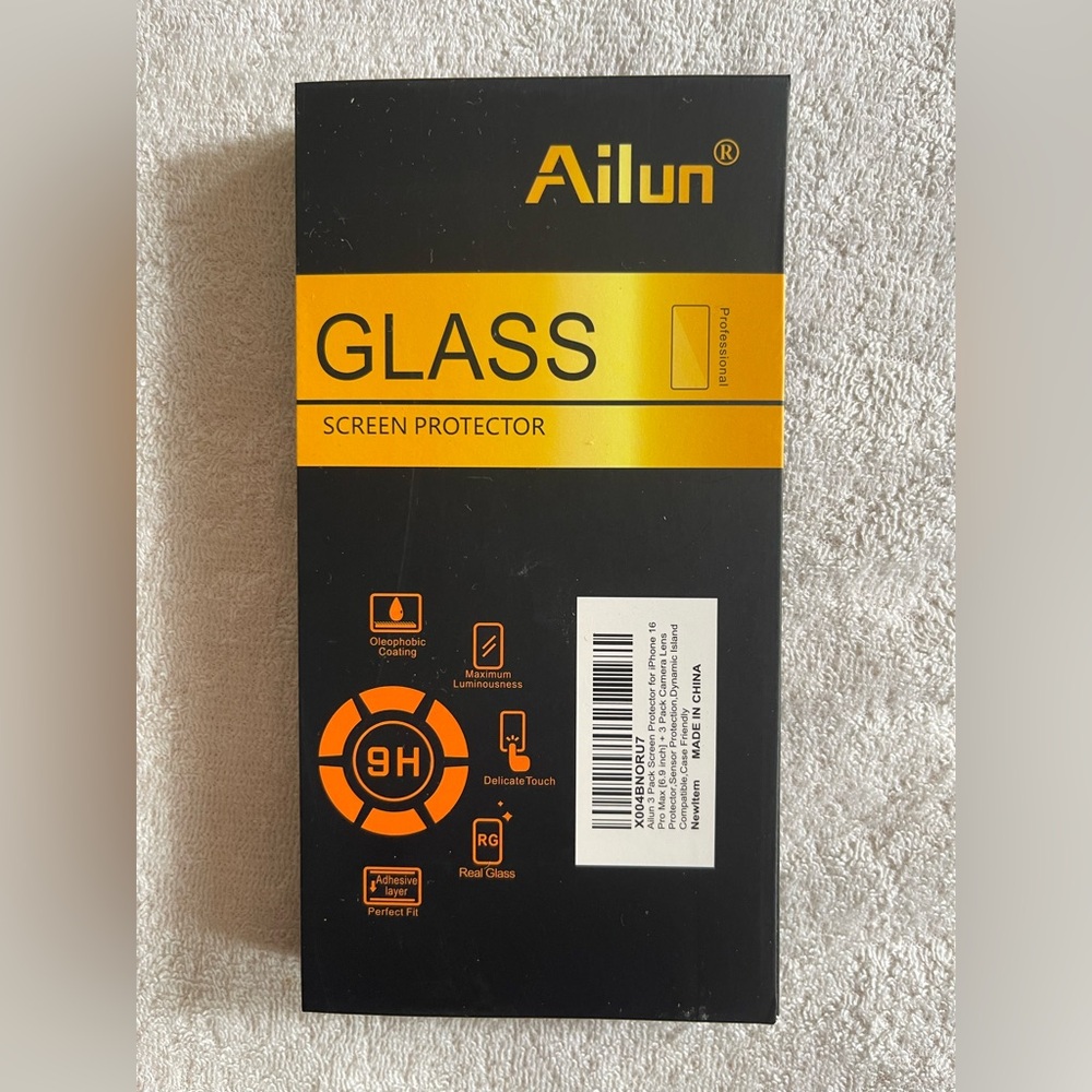 Ailun Tempered Glass Screen Protector for iPhone 16 Pro Max
